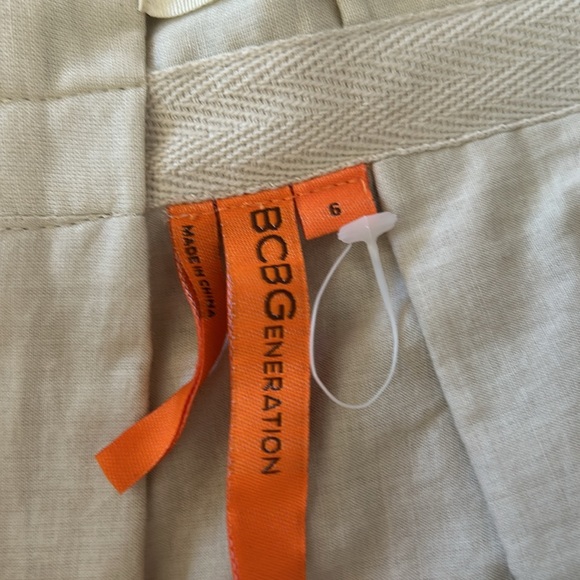 BCBGeneration skirt - Picture 3 of 3